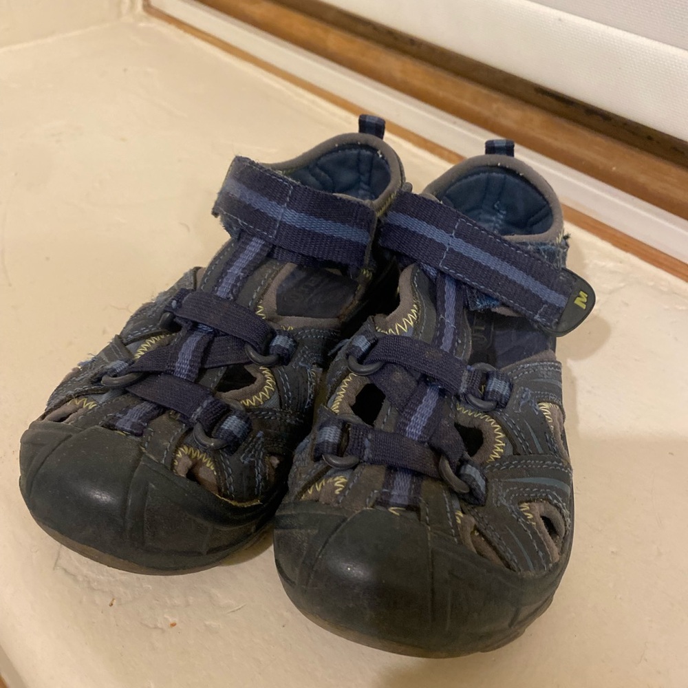 Merrell 11w